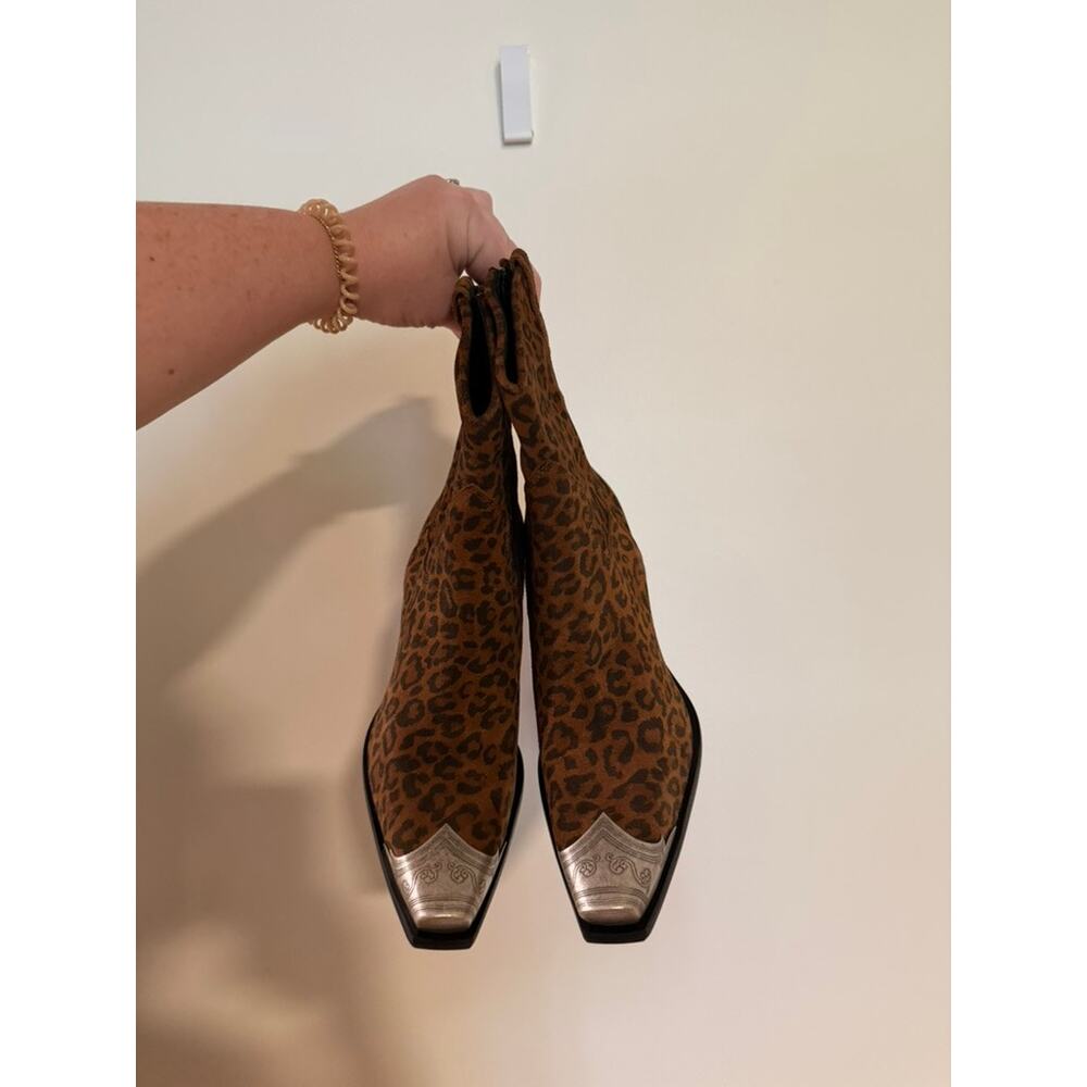 Free People Brayden Western Boots, Leopard Suede, NWOT, Size 38 1/2 - Picture 3 of 5